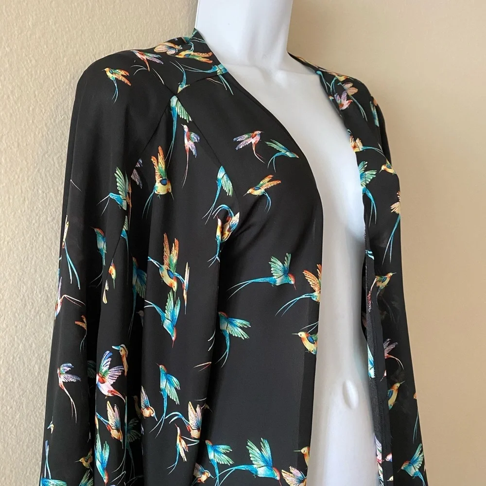 Colorful Kimono - Picture 2 of 3